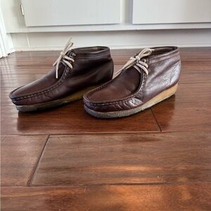 Mens Clarks Wallabee ECO Chukka Boot Brown Leather Shoes size 8.5 VTG